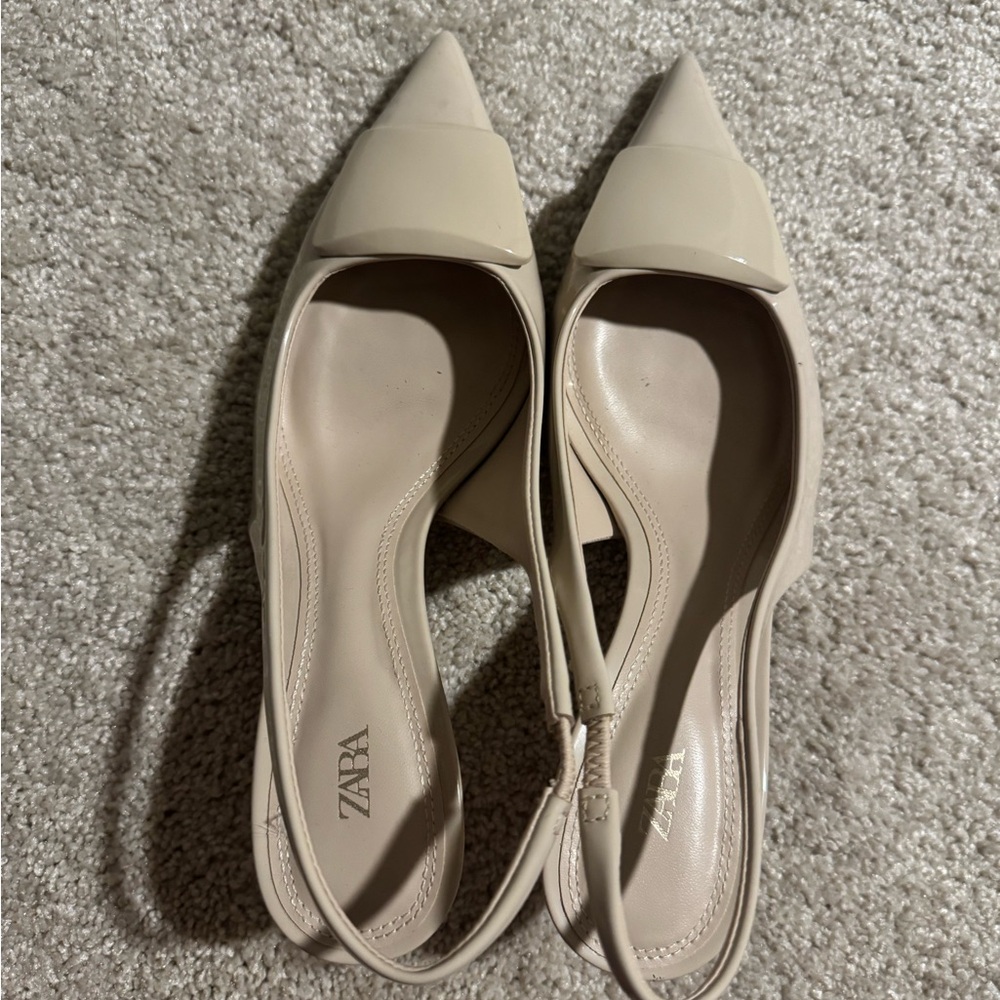 Zara Women's Beige Pointed Slingback Heels